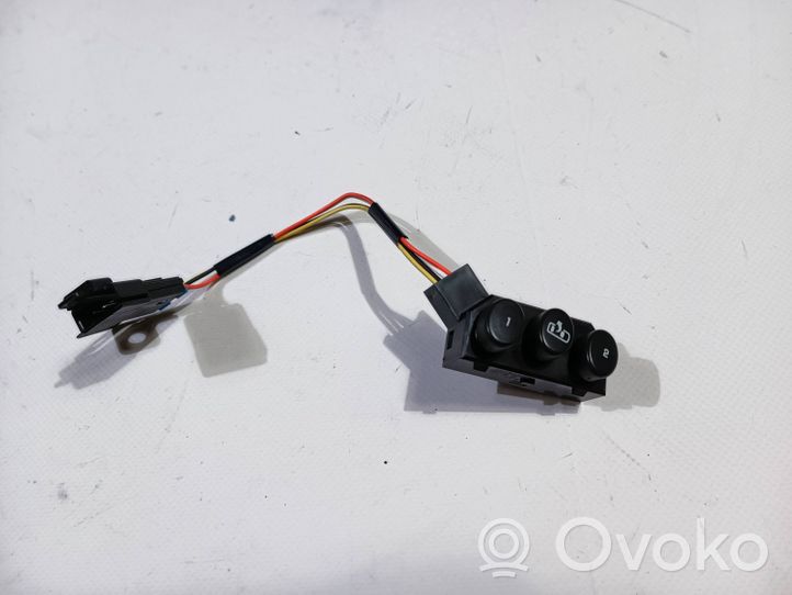 Chevrolet Corvette Seat heating switch 10394809