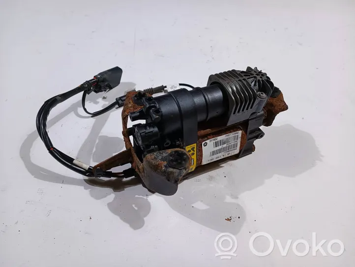 Dodge RAM Air suspension compressor 04877128