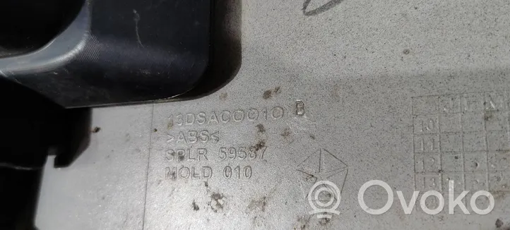 Dodge RAM Etupuskurin ylempi jäähdytinsäleikkö 13DSAC0010B