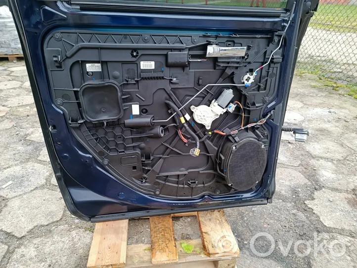 Dodge RAM Rear door 