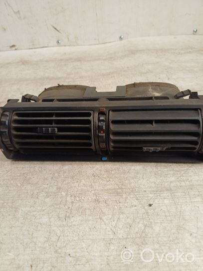 BMW 5 E34 Dash center air vent grill 13841069