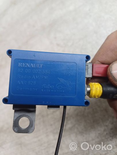 Renault Laguna II Amplificateur d'antenne 8200002584