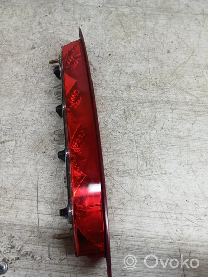 Toyota Corolla Verso E121 Third/center stoplight E43020002