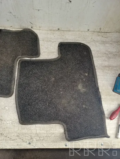 Toyota Corolla Verso E121 Second row seat mat 