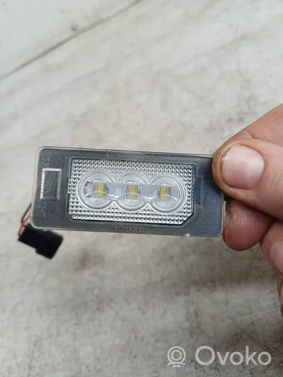 BMW 5 E39 Number plate light E44492