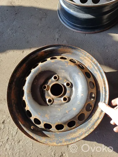 Volkswagen PASSAT B5 R15 steel rim 3B0601027