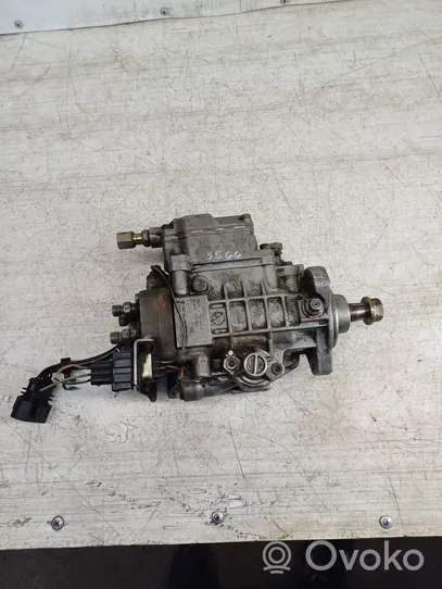 Volvo V70 Pompe d'injection de carburant à haute pression 0460415990