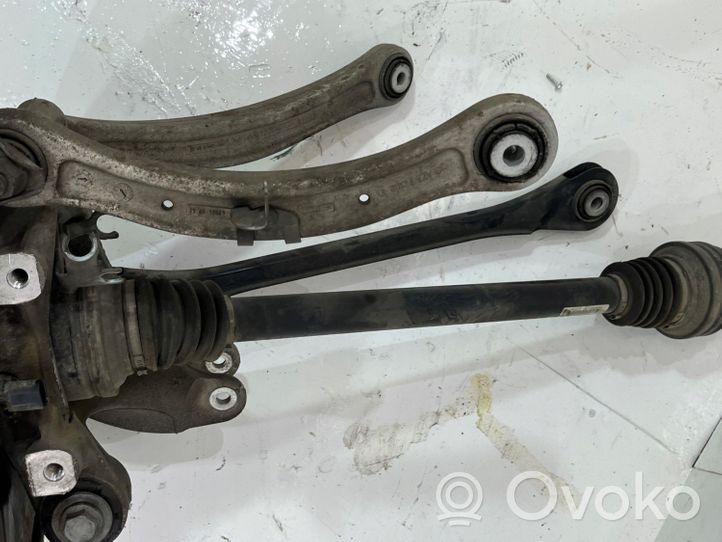 Volkswagen Touareg II Fusée d'essieu, suspension de roue 7P0505436B|12345345678  