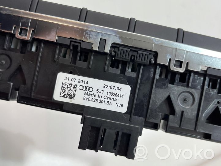 Audi A3 S3 8V Interrupteur antibrouillard 8V0925301BA | 68475634065
