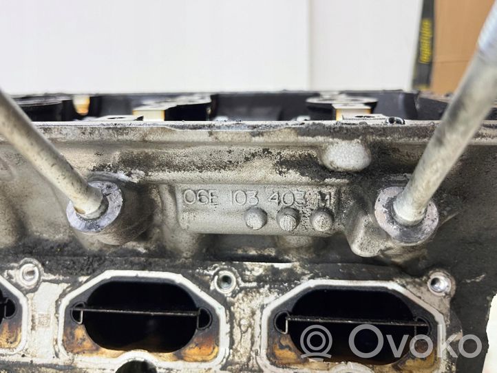 Volkswagen Touareg II Engine head 