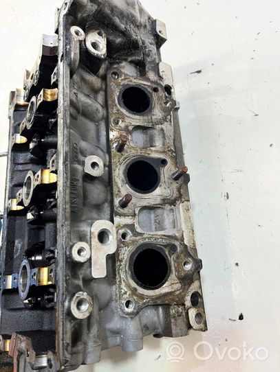 Volkswagen Touareg II Engine head 