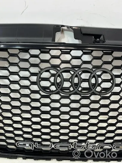 Audi A3 S3 8V Etusäleikkö 8V0