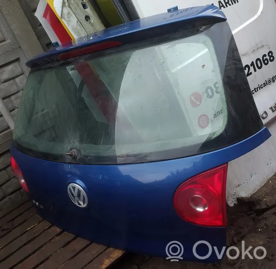 Volkswagen Golf V Tylna klapa bagażnika 