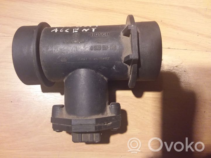 Hyundai Accent Mass air flow meter 0280217102