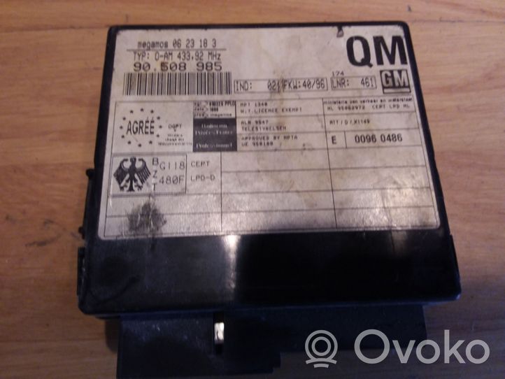 Opel Vectra B Boîtier module alarme 90508985