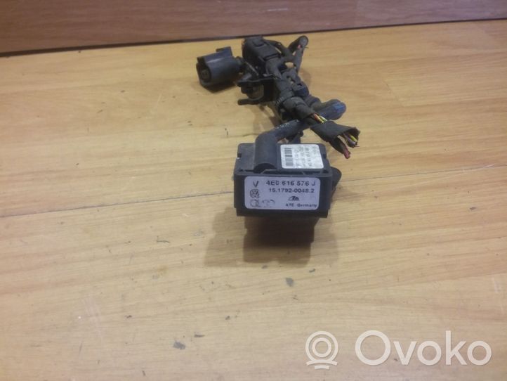 Audi A8 S8 D3 4E Air suspension front height level sensor 4E0907651G