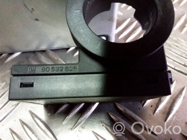 Opel Vectra B Juego de cerradura y set ECU del motor 90532625