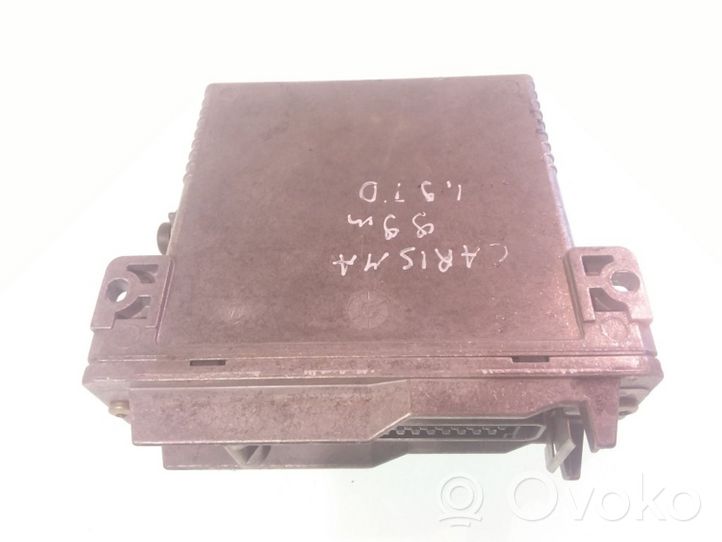 Mitsubishi Carisma Moottorin ohjainlaite/moduuli HOM7700867274