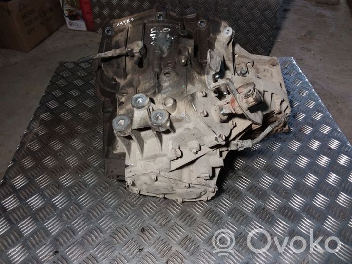 Opel Astra G Manualna 5-biegowa skrzynia biegów 5495775