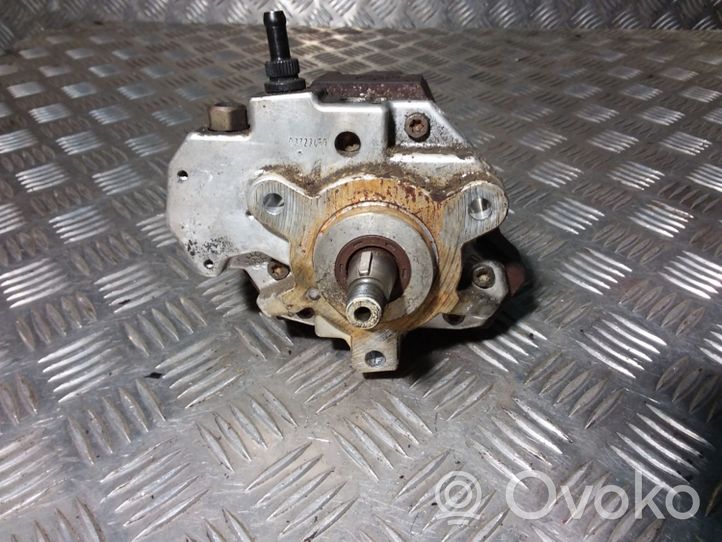 Opel Astra H Pompe d'injection de carburant à haute pression 0445010086