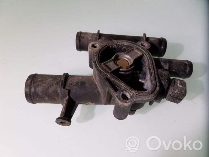 Nissan Primera Termostat / Obudowa termostatu 82000112054B