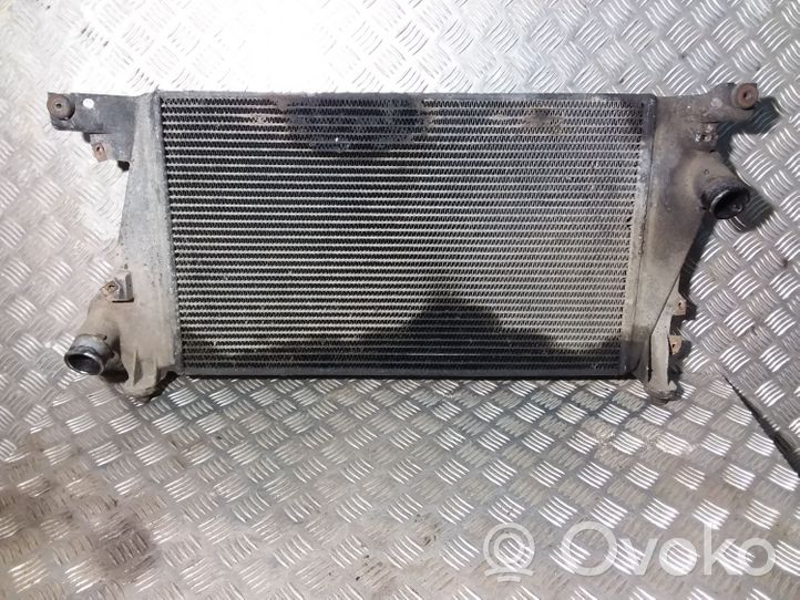 Chrysler Voyager Chłodnica powietrza doładowującego / Intercooler 