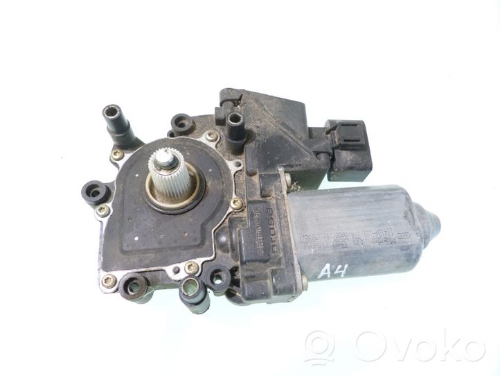 Audi A4 S4 B5 8D Motorino alzacristalli della portiera anteriore 8D0959802D