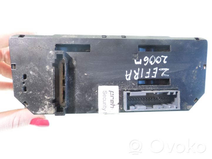 Opel Zafira B Panel klimatyzacji 901512410005