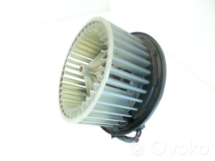 Volkswagen PASSAT B4 Pečiuko ventiliatorius/ putikas 893819021