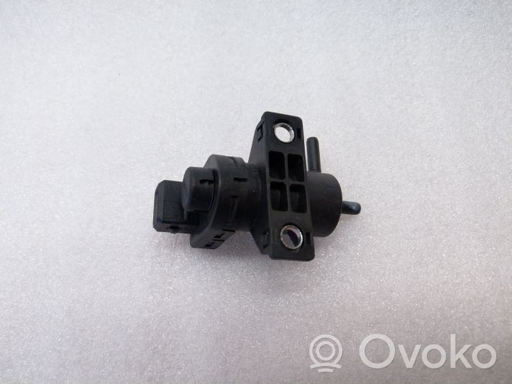 Nissan NV200 Turboahtimen magneettiventtiili 1446600QAA