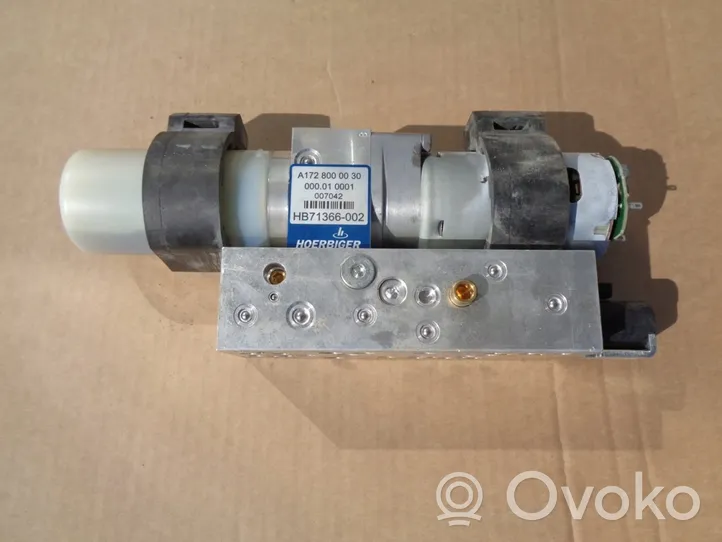 Mercedes-Benz SLK R172 Avattavan katon hydraulipumppu A1728000030