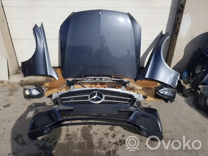 Mercedes-Benz C W205 Kit de pièce par-chocs avant A2058810101