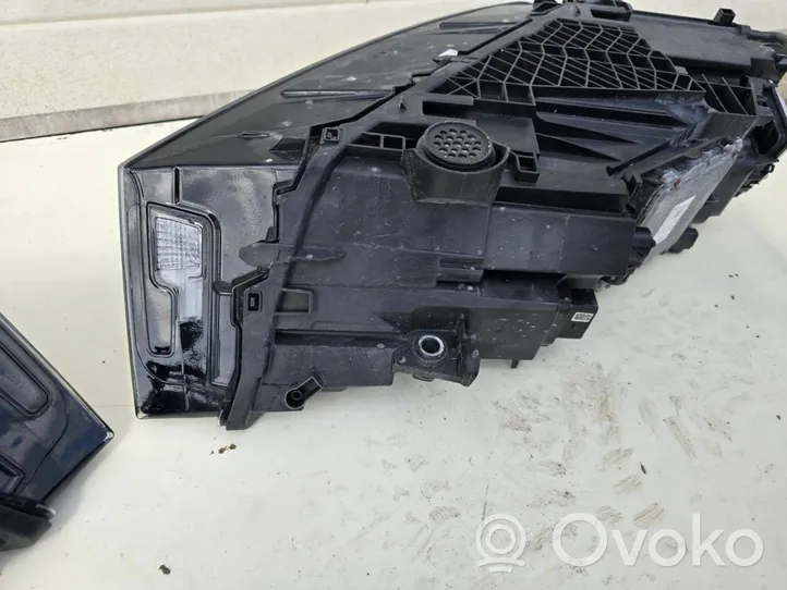 Audi Q7 4M Faro delantero/faro principal 4M0941034B