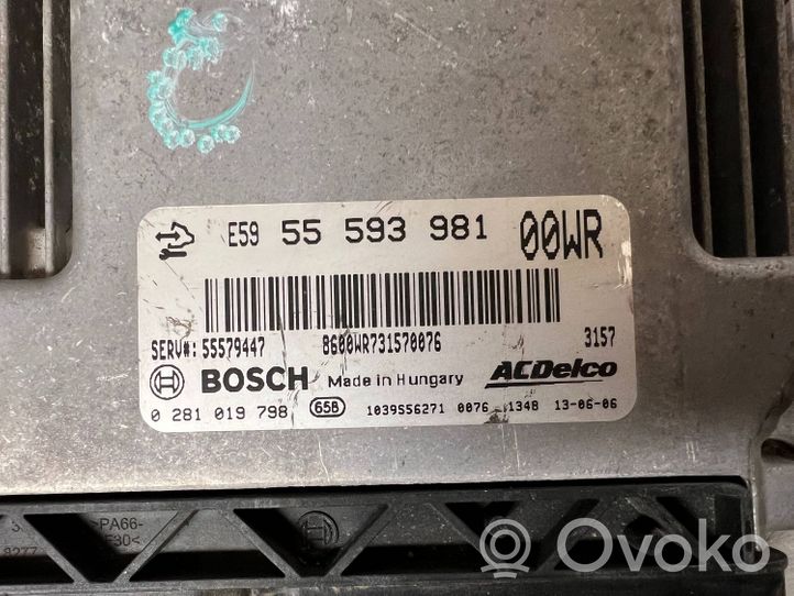 Opel Corsa D Sterownik / Moduł ECU 55593981