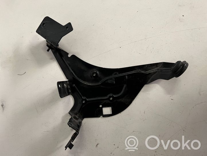 Volkswagen Touareg II Support, fixation Webasto 7P0819750