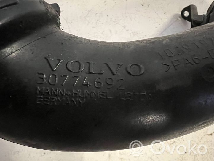 Volvo XC70 Turbo air intake inlet pipe/hose 30774692