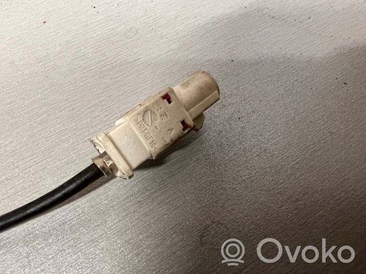 Volkswagen Golf V Antena GPS 1K0035501