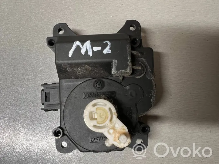 Mitsubishi Colt Moteur / actionneur de volet de climatisation AE0637008860