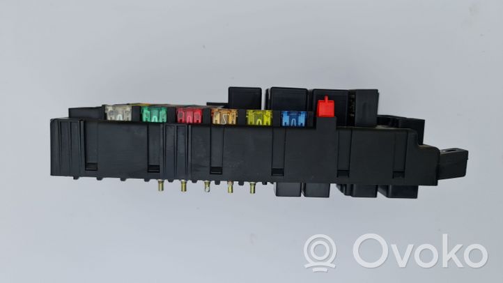 Volvo S60 Module de fusibles 518828017