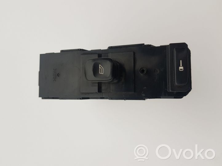 Volvo S60 Electric window control switch 30658147