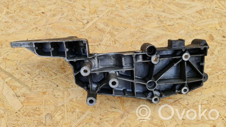 Volvo S60 Support de générateur / alternateur 9497106