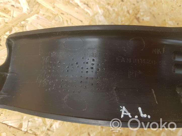 Land Rover Freelander Garniture de marche-pieds arrière EAN101420