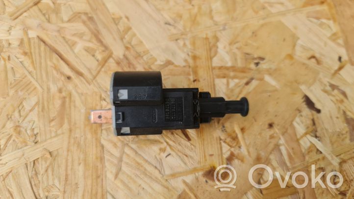 Opel Astra G Brake pedal sensor switch 09132299
