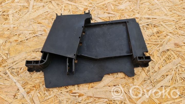 Audi TT Mk1 Battery tray 8N0971824