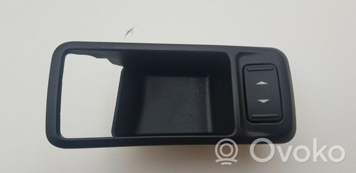 Ford Focus C-MAX Rear door window switch trim 3M51226A36