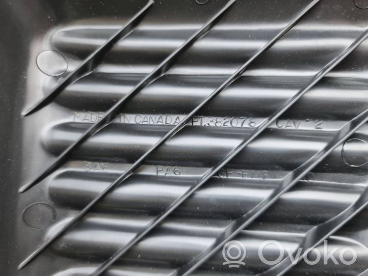 Chrysler 300M Air filter box cover PT382078