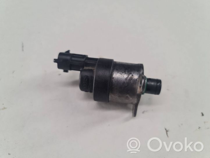 Volvo S40, V40 Polttoaineen paineanturi 926400502