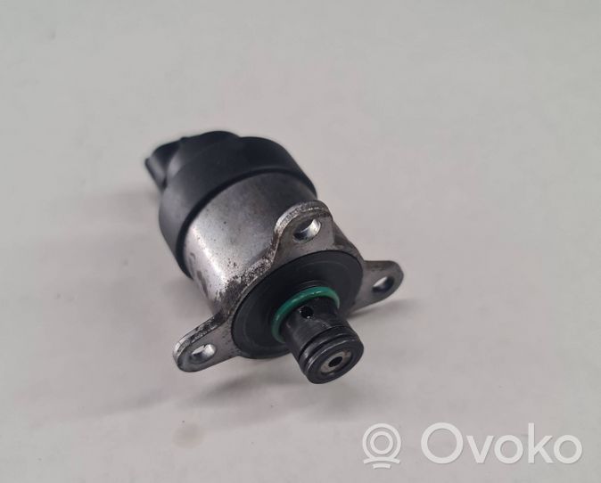 Volvo S40, V40 Capteur de pression de carburant 926400502