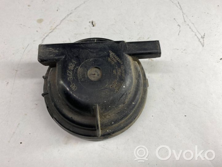 Audi 100 200 5000 C3 Cache-poussière de phare avant 12827600