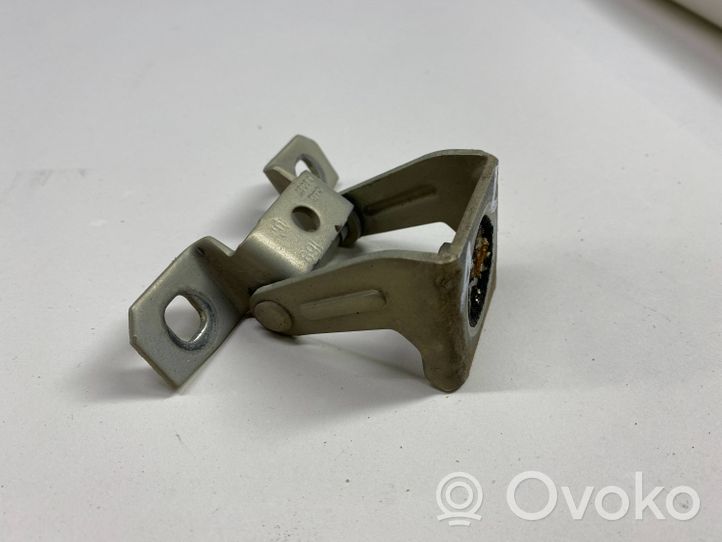 Fiat Grande Punto Tailgate/trunk/boot hinge 